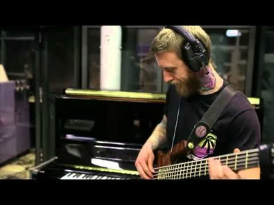 Funeral_For_A_Friend_-_1%_(live)