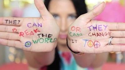 "Hands"_-_A_Song_for_Orlando_(Lyric_Video)