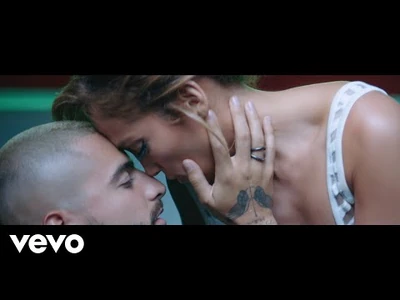 Maluma,_Jennifer_Lopez_-_Lonely_(Official_Video)
