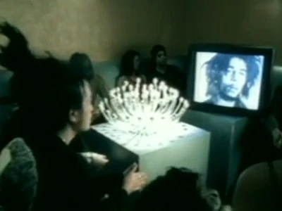 Jammin' | Music Video Wiki | Fandom