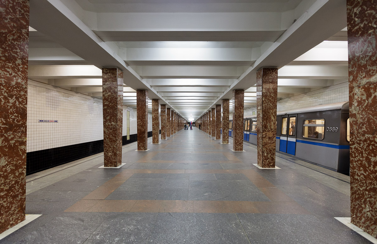 Москва - Метрополитен - 3 Арбатско-Покровская линия; Москва - Метрополитен - Под