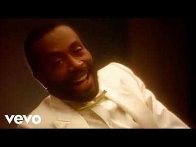 Bobby_McFerrin_-_Don't_Worry_Be_Happy_(Official_Music_Video)