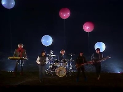 stivhed postkontor Christchurch 99 Luftballons | Music Video Wiki | Fandom