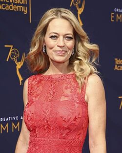 Jeri Ryan | MacGyver Wiki | Fandom