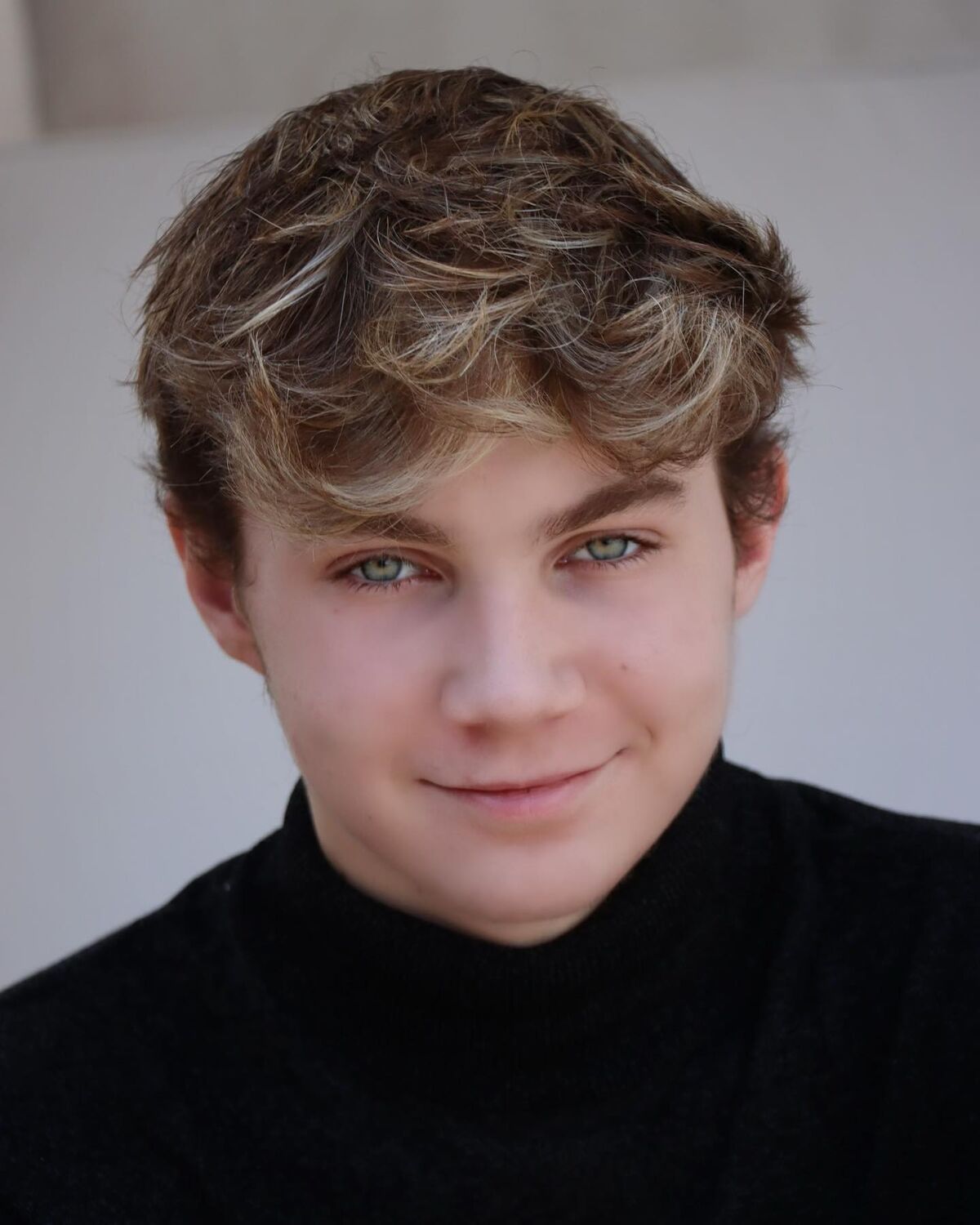 Brady farrar mackenzieziegler wiki fandom
