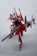 DX Chogokin YF-29 Durandal (Alto Saotome Use) Full Set Pack (October 2020): action pose, with super parts (1)