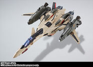 DX Chogokin 1/60 VF-19 ADVANCE (May 2015): fighter mode