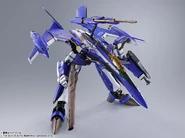 DX Chogokin YF-29 Durandal (Maximillian Jenius Use): gerwalk mode