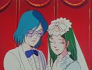 Robotech-the-macross-saga-1-25-wedding-bells-max-milia-300x228