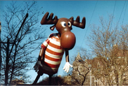 Bullwinkle-macy-thanksgiving-day-1982-680