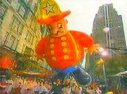 HaroldFiremanBalloon NBCMacy's1998