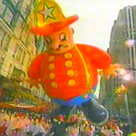 Gallery 1998 Macy S Thanksgiving Day Parade Macy S Thanksgiving Day Parade Wiki Fandom
