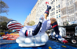 FOX Sports Unveils 'Striker, The U.S. Soccer Star' Balloonicle to Debut in  2022 Macy's Thanksgiving Day Parade® - Fox Sports Press Pass