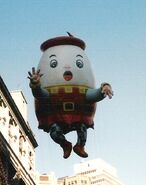 Humpty Dumpty's left hand and left leg were both punctured by a tree branch in the 1986 Parade.