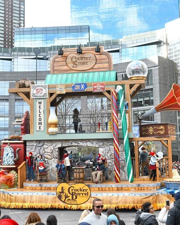 Cracker Barrel Macy S Thanksgiving Day Parade Wiki Fandom