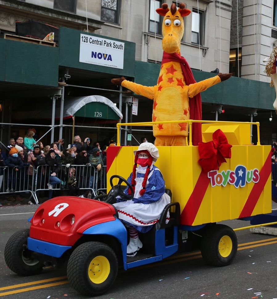 Toys "R" Us Macy's Thanksgiving Day Parade Wiki Fandom