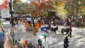 Big Apple Circus Wagon.jpg