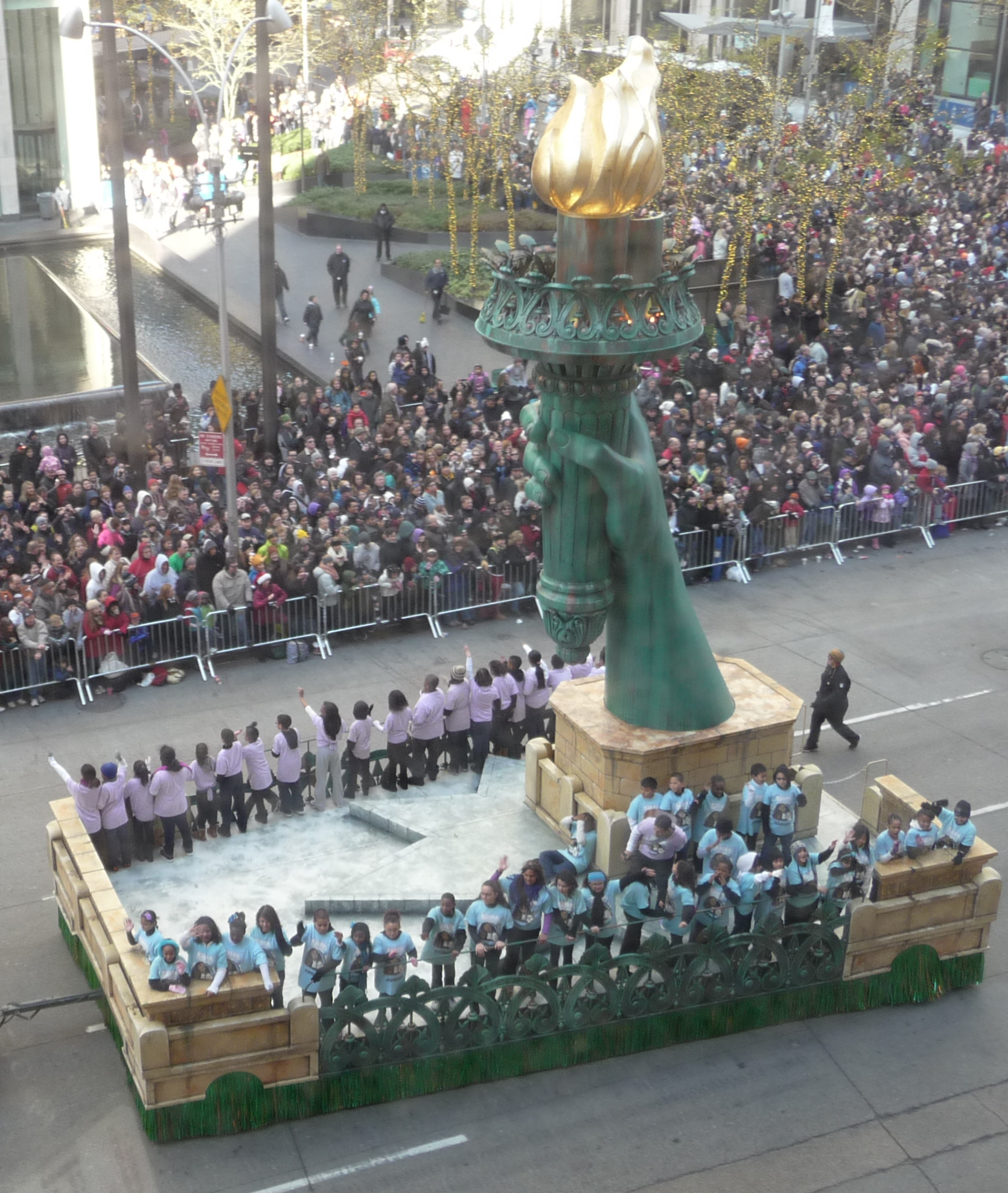 Macy's Thanksgiving Day Parade - Wikipedia