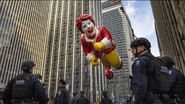 1623655 112416-kgo-ap-thanksgiving-parade-img