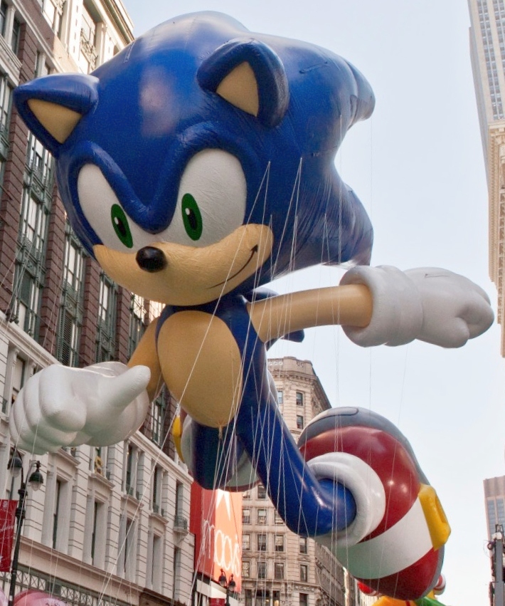 New York, NY, USA. 25 Nov 2021. Sonic the Hedgehog, palloncino fuori e  circa per la 95esima Parata annuale del giorno del Ringraziamento di Macy,  New York, NY 25 novembre 2021. Credit