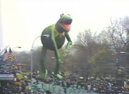 Kermit during his appearance on the 1978 CBS telecast. (Screenshot: CBS)