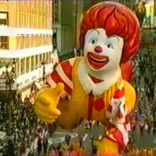 Gallery 2001 Macy S Thanksgiving Day Parade Macy S Thanksgiving Day Parade Wiki Fandom
