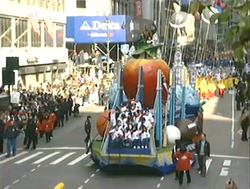 File:Florida Marlins World Series victory boat parade 2003-10-28 2.jpg -  Wikimedia Commons