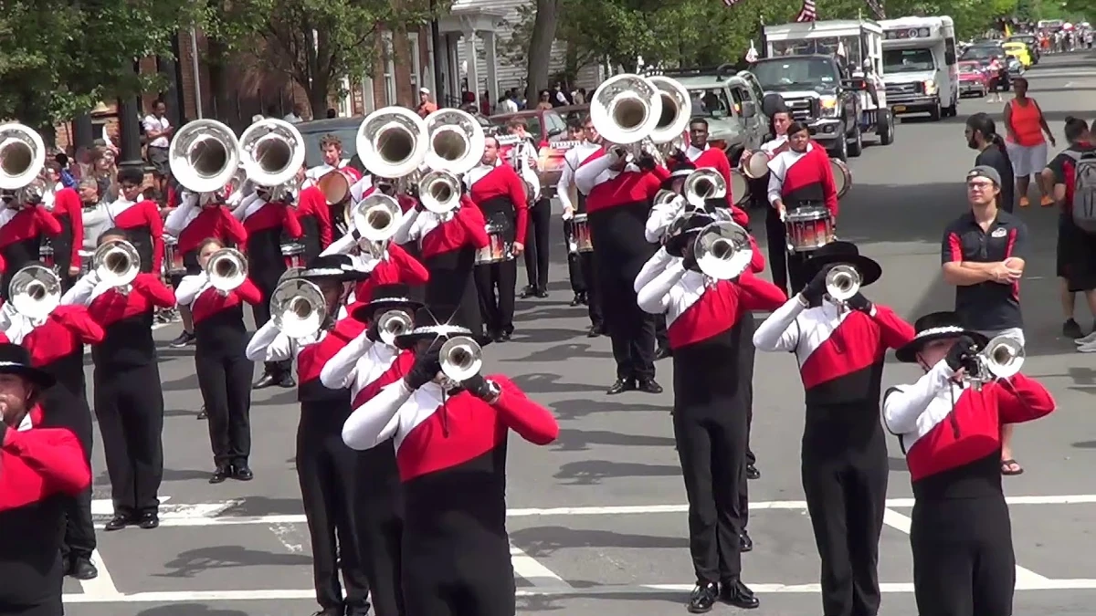 Hawthorne Caballeros Drum and Bugle Corps Macy's Thanksgiving Day