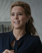 Téa Leoni as Elizabeth McCord