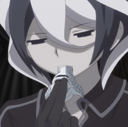 Ozen looking at her White Whistle Anime