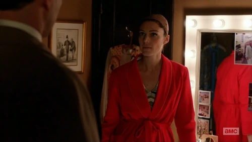 #5 The "Red Robe and Hairnet of Anger" robe and hairnet