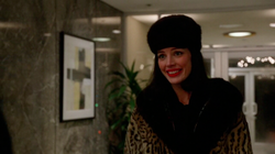 6x01 Megans outfits (06).png
