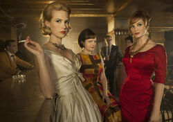 Season4-betty-peggy-joan.jpg