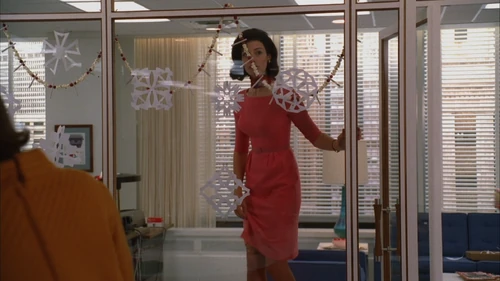 #1 The "First Appearance/Hanging Snowflakes" dress