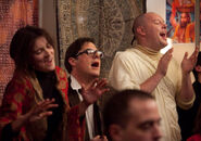 Episode-10-lakshmi-harry.jpeg (107 KB) Paul in Season Five.