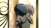 Madoka consolando a Sayaka