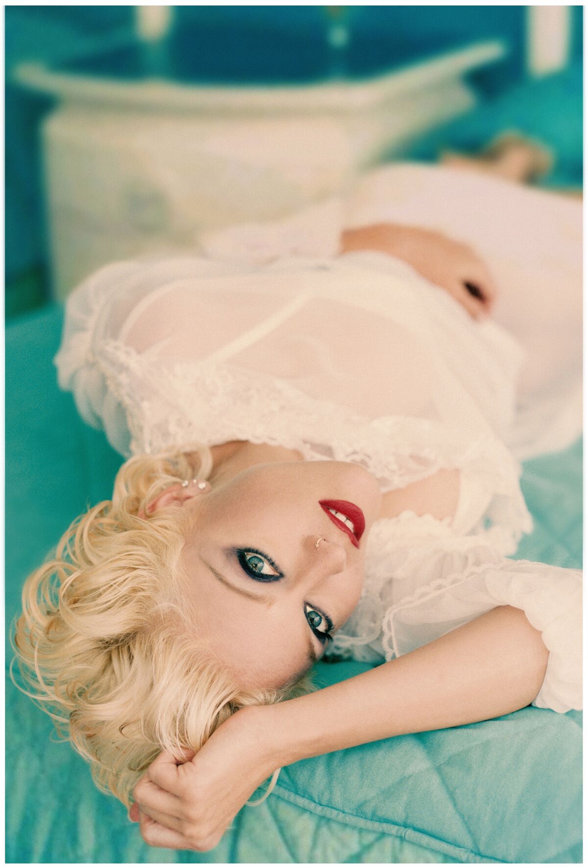 Bedtime Stories Photoshoot | Madonnapedia | Fandom