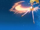 Sailor Venus using the Crescent Boomerang attack