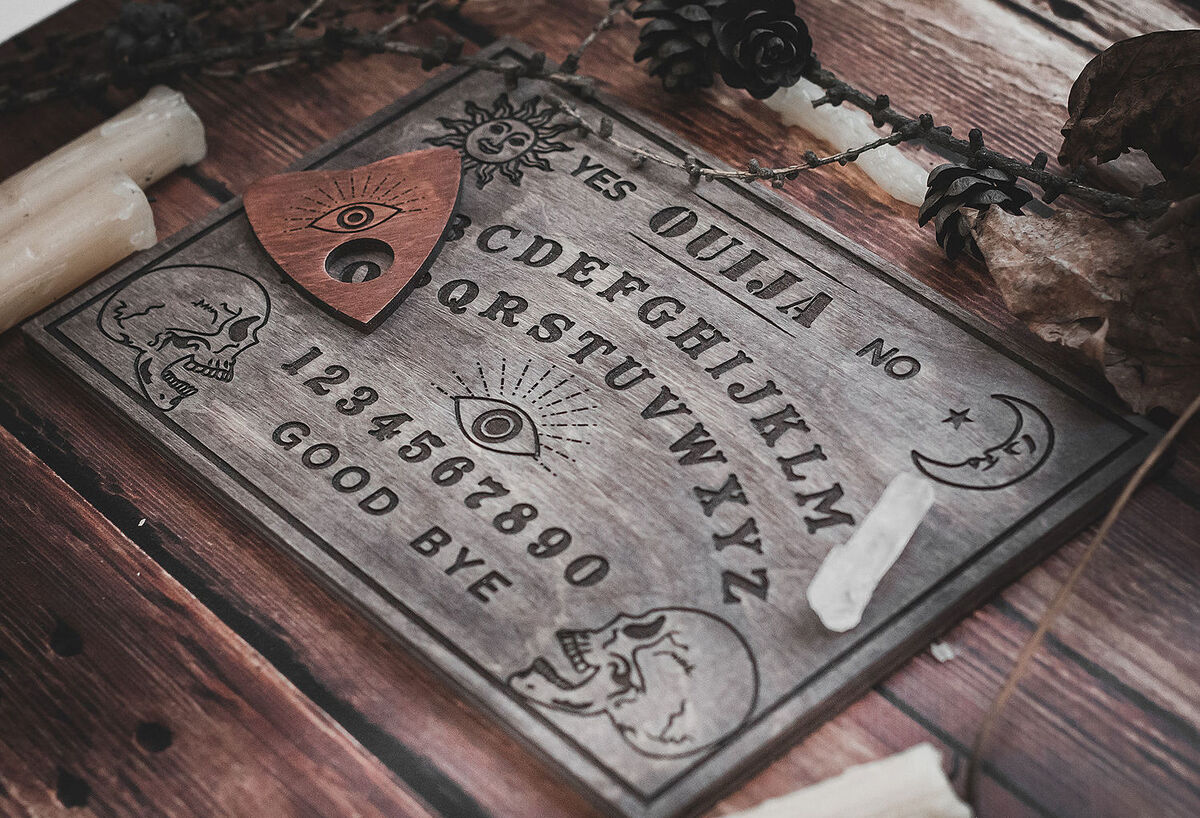 Ищу доски. Доска Уиджа. Доска Уиджа Ouija. Доска для спиритизма. Магическая доска.