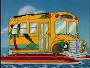 Pontoon bus