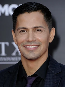 Jay Hernandez Magnum P I Wiki Fandom