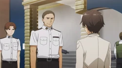 Kazama explaining the situation to Tatsuya in the Anime