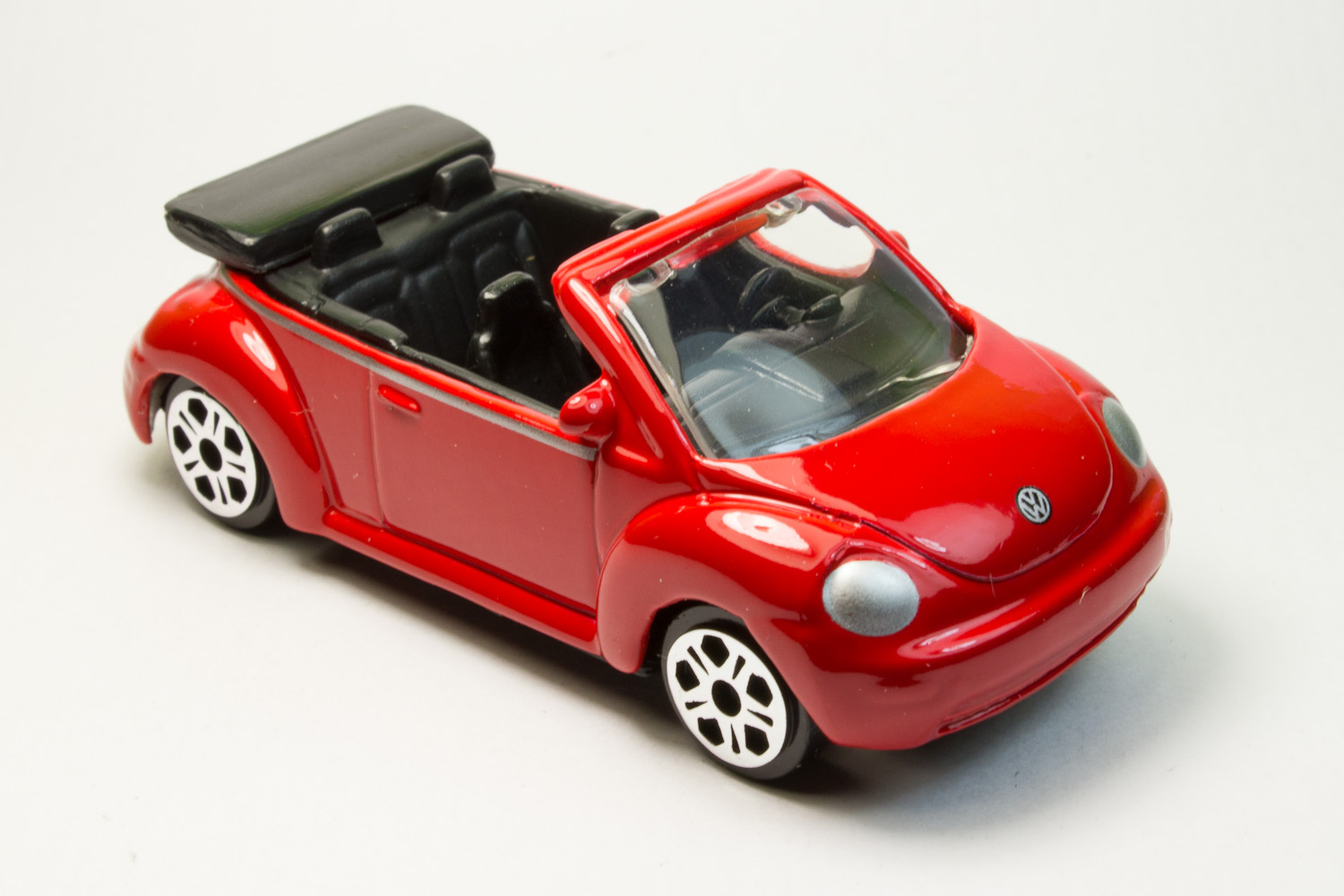 Volkswagen New Beetle Cabriolet Maisto Diecast Wiki Fandom