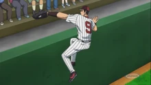 Kyoshiro steals the home-run