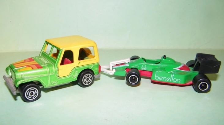 Majorette Jeep Dallas Bulle Fendue 1/64 - Années 80 - Occasion Sous Blister