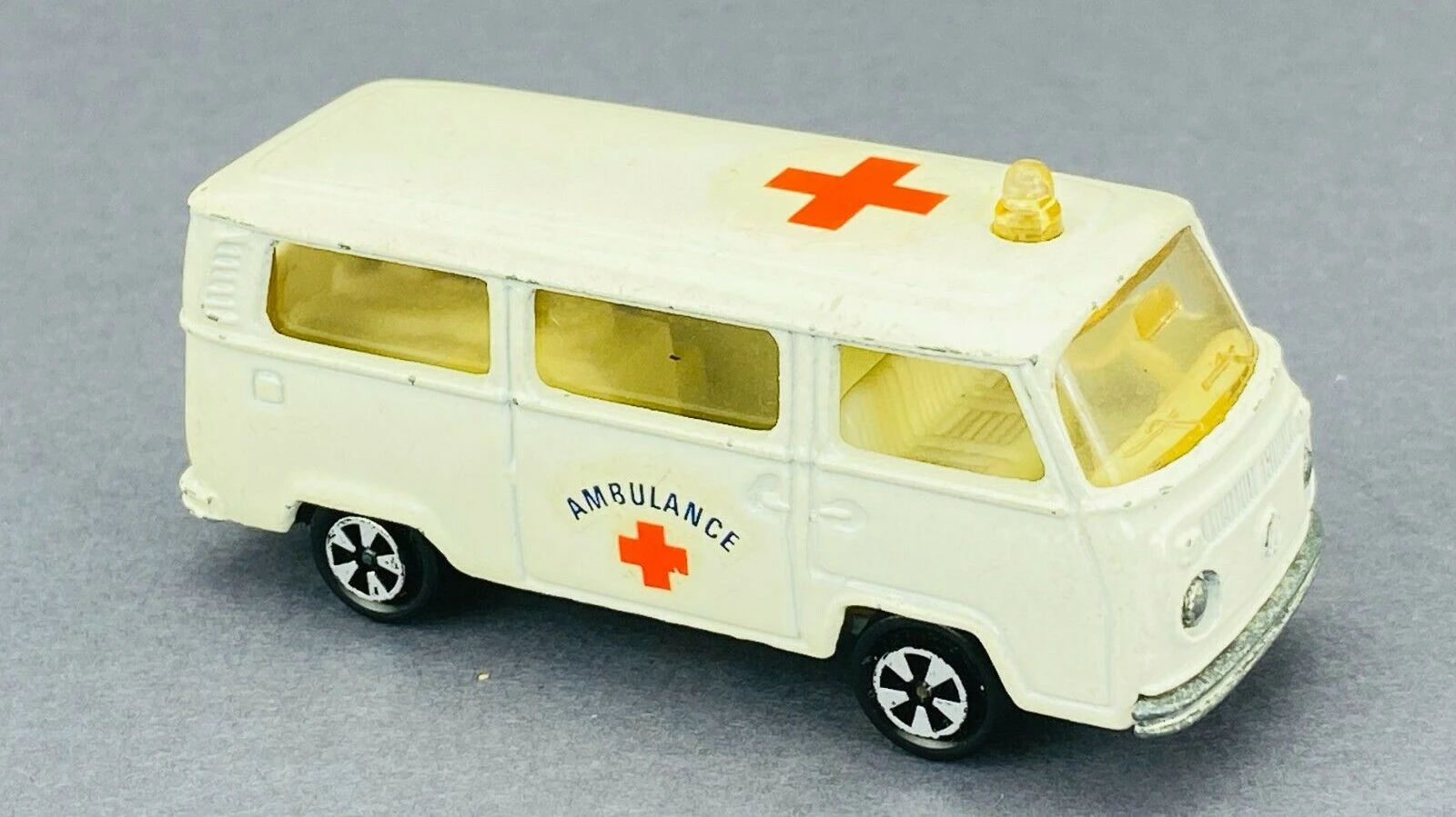 Volkswagen T2 Ambulance/Police | Majorette Model Cars Wiki | Fandom