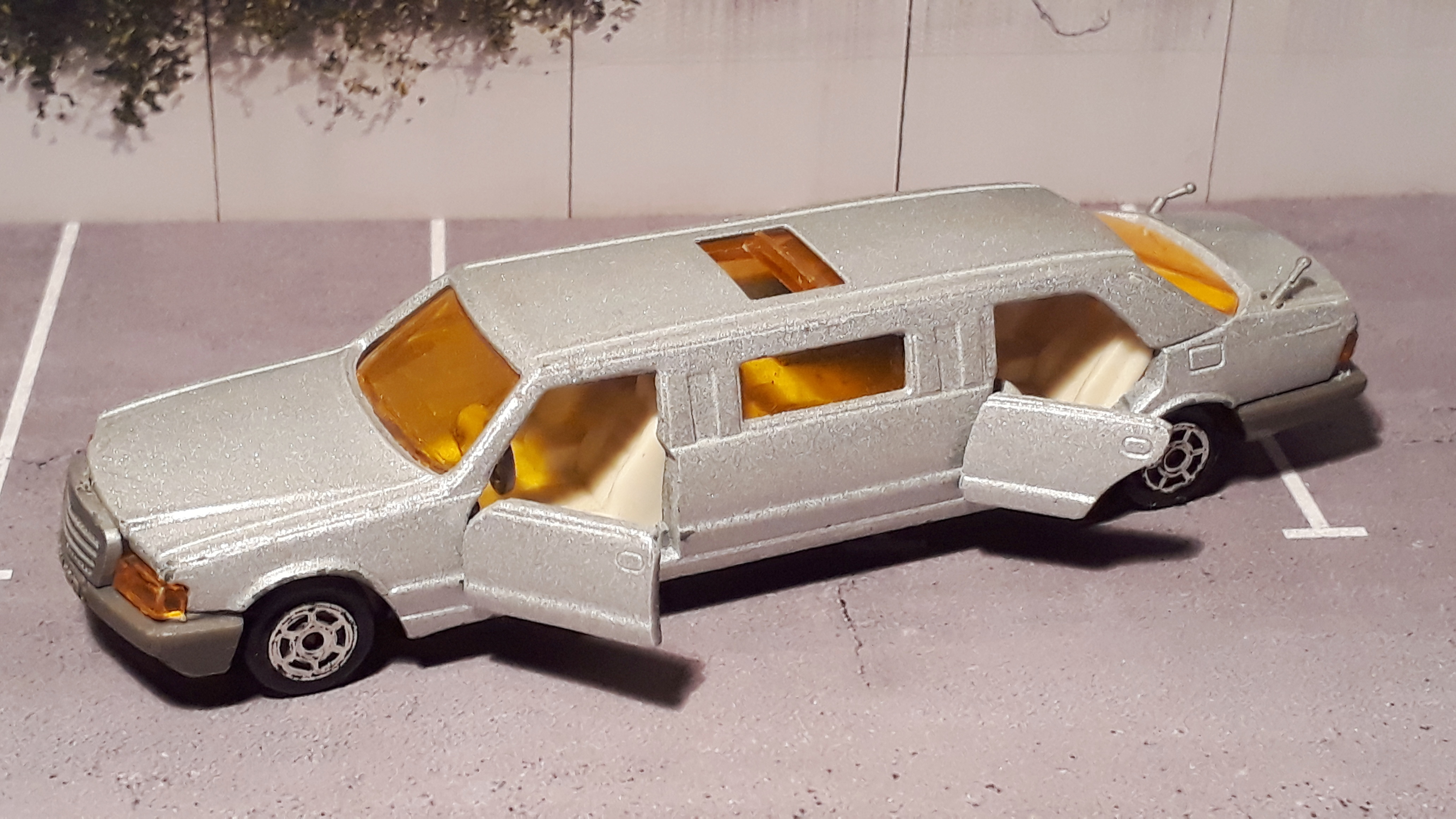 ブランド公式通販サイト Cars Model Majorette | Limousine Stretch Mercedes Wiki Fandom | 乗用車