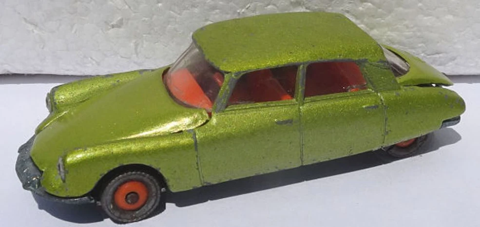Majorette Camion rouge Made in France