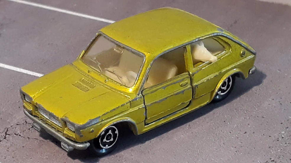 Majorette Fiat 127 avec le chien - Collection