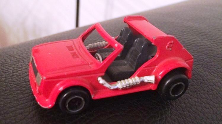 Majorette sales crazy car